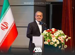 با دیدن این همه تلاش و موفقیت ، احساس شادی کردم با دیدن این همه تلاش و موفقیت ، احساس شادی کردم