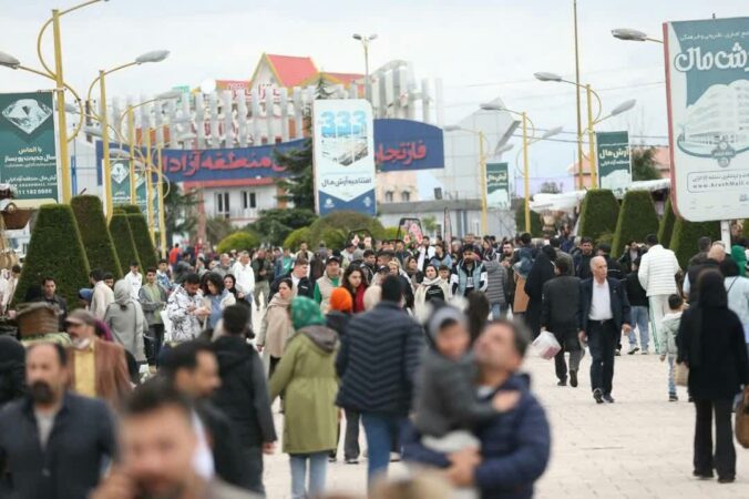 حضور افزون بر ۸۳۰ هزار گردشگر در نیمه نخست تعطیلات نوروزی ۱۴۰۴