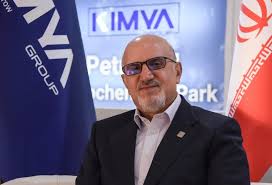 تولید بیش از ۱۵۰ محصول پتروشیمی و دارویی برای تأمین نیاز ۲۱ صنعت در گروه کیمیا