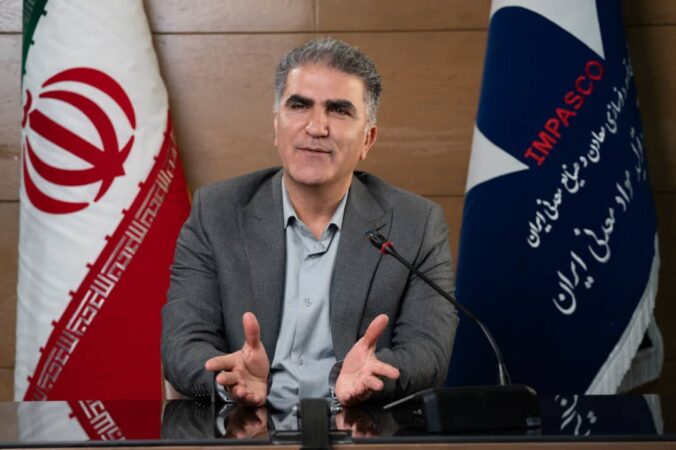معدن بدون رسانه یعنی توسعه بدون اعتماد/ روابط عمومی انتقال دهنده تفکر و اعتماد است