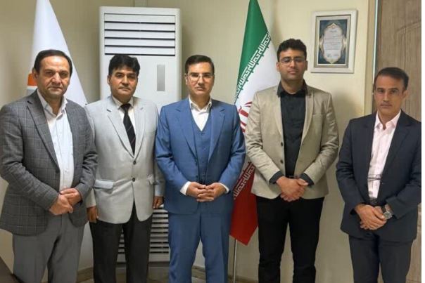 نشست مشترک شرکت آلومینای ایران و سفارت هند ، تامین مواد اولیه و صادرات در دستور کار نشست مشترک شرکت آلومینای ایران و سفارت هند ، تامین مواد اولیه و صادرات در دستور کار