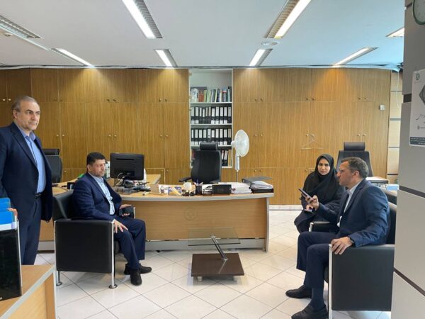 بازدید معاون بین الملل بانک توسعه صادرات ایران از شعبه بلوار کشاورز