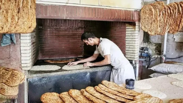 محمد رسول نظافتی مدیر اجرایی سامانه هوشمندسازی یارانه آرد و نان در گفتگو با صداوسیما : تسهیل و تسریع در تامین آرد نانوایی ها محمد رسول نظافتی مدیر اجرایی سامانه هوشمندسازی یارانه آرد و نان در گفتگو با صداوسیما : تسهیل و تسریع در تامین آرد نانوایی ها