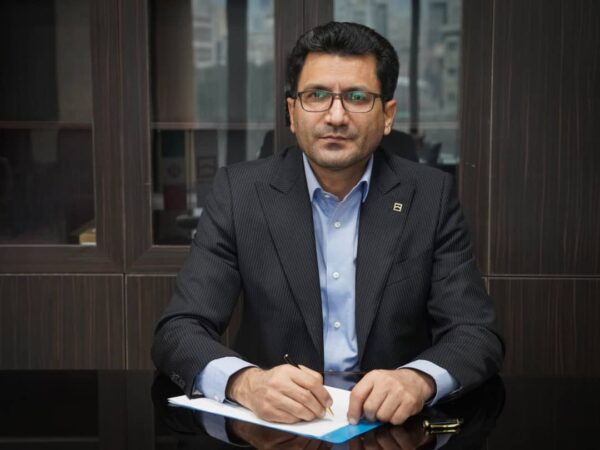 « رسانه امروز ،اعتمادجو و اعتبار زا در نظام بانکی » « رسانه امروز ،اعتمادجو و اعتبار زا در نظام بانکی »