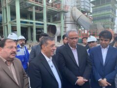 بازدید معاون اجرایی رییس جمهور از طرح های تامین مالی شده توسط بانك صنعت و معدن/ شكوفائی صنایع فولادی و غذائی جنوب شرق كشور در سواحل مكران