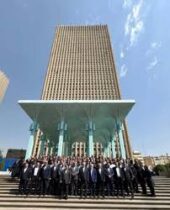 آیین بزرگداشت آغاز ۷۴مین سال فعالیت بانک صادرات ایران برگزار شد/ ​محسن سیفی: بانک صادرات ایران در مسیر دستیابی به جایگاه شایسته در نظام بانکی ثابت‌ قدم است