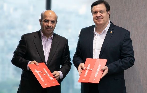 آغاز مرحله جدید ساخت نیروگاه های خورشیدی صنعتی و خانگی با تسهیلات بانک ملت آغاز مرحله جدید ساخت نیروگاه های خورشیدی صنعتی و خانگی با تسهیلات بانک ملت