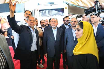 در پی بازدید صالحی امیری از غرفه کانون جهانگردی و اتومبیلرانی: تشکیل کارگروه رسیدگی به مشکلات کمپر و کاروانها کلید خورد در پی بازدید صالحی امیری از غرفه کانون جهانگردی و اتومبیلرانی: تشکیل کارگروه رسیدگی به مشکلات کمپر و کاروانها کلید خورد