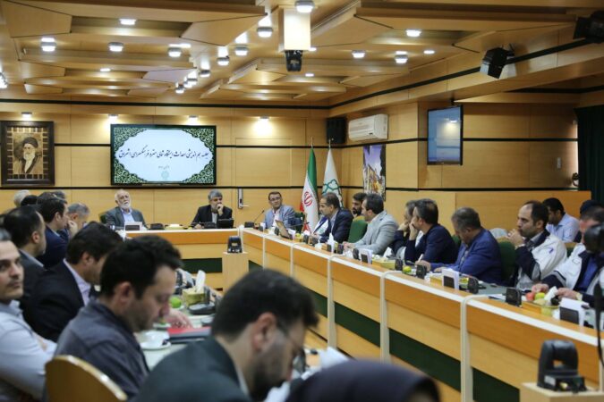 نشست هم‌اندیشی تعیین تکلیف ایستگاه شمالی مترو فرهنگسرای اشراق/ شهردار منطقه ۴ بر ضرورت رفع گره های ترافیکی شمال شرق پایتخت تأکید کرد