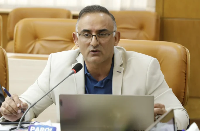 پاسخگویی به ۸۳ درصد شکایات مردمی در سامانه حقوق مسافر هوایی در نیمه نخست امسال / تعلیق ۸ دفتر خدمات مسافرتی به دلیل عدم پاسخگویی به شکایات   پاسخگویی به ۸۳ درصد شکایات مردمی در سامانه حقوق مسافر هوایی در نیمه نخست امسال / تعلیق ۸ دفتر خدمات مسافرتی به دلیل عدم پاسخگویی به شکایات