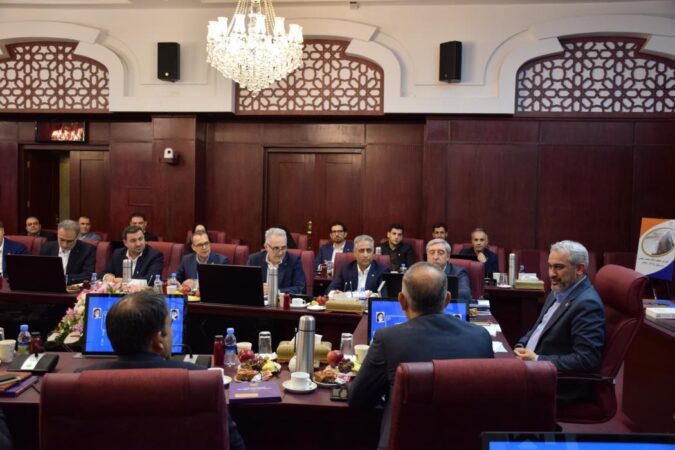 مجمع عمومی عادی سالیانه بانك صنعت و معدن – به عنوان تنها بانك تخصصی توسعه ای كشور در حوزه صنعت و معدن – با حضور وزیر امور اقتصادی و دارایی برگزار شد