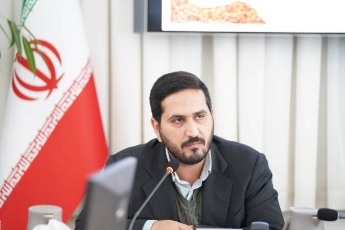 نماینده سیرجان بر تحقق سرمایه گذاری برای تولید تاکید کرد: طرح های توسعه گهرزمین چشم انتظار سرمایه