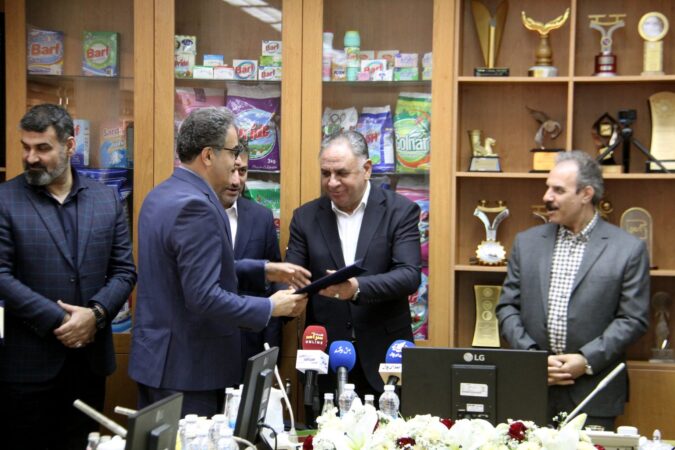 قدردانی از پاکسان به‌عنوان شرکت‌ برتر در ارزیابی هلدینگ توسعه صنایع بهشهر