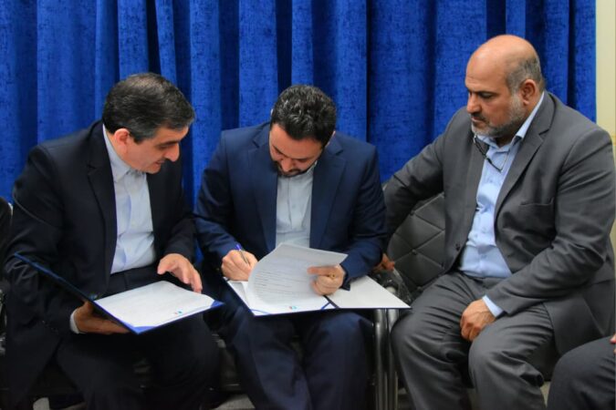 قرارداد ساماندهی فاضلاب آبادان امضا شد؛ مشارکت سازمان منطقه آزاد اروند برای نوسازی زیرساخت‌های شهری