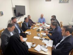 نشست هماهنگی ساماندهی شهری آبادان و خرمشهر در دفتر معاون اول رئیس‌جمهور برگزار شد