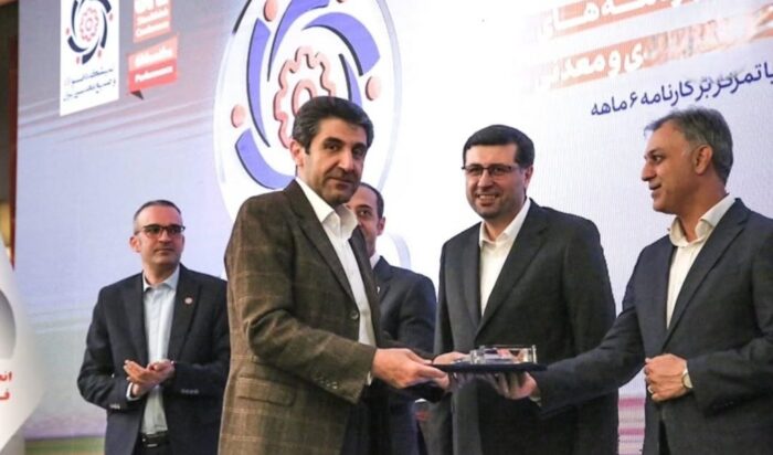 تجلیل از مدیرعامل گهرزمین به‌عنوان مدیر ارزش‌آفرین صنعت فولاد و معدن کشور