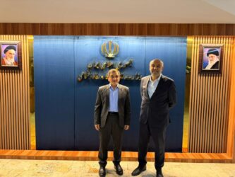 بررسی مسائل آبادان و خرمشهر در نشست مدیرعامل اروند با وزیر کار