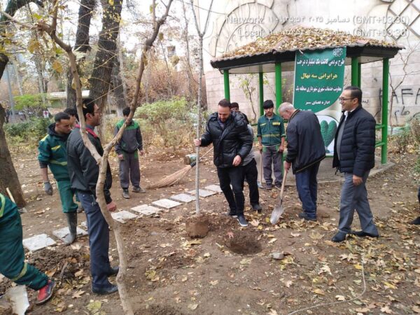 کاشت ۱۴۵۰ اصله نهال در منطقه یک؛ گامی عملی در مسیر طرح ملی یک میلیارد درخت