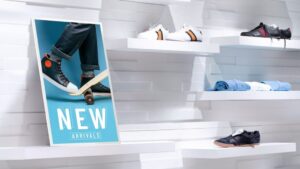 معرفی نمایشگر Color E-Paper سامسونگ؛ جایگزین سبز پوسترهای چاپی در فضاهای عمومی