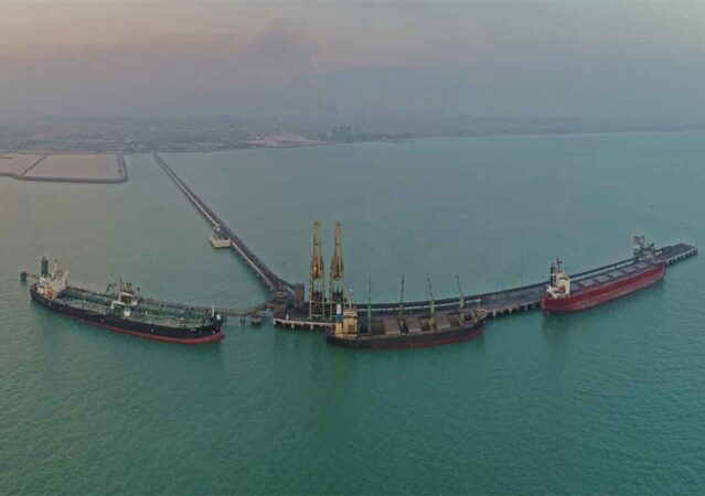 نقش کلیدی منطقه ویژه اقتصادی خلیج‌فارس در اتصال ایران به زنجیره ارزش جهانی