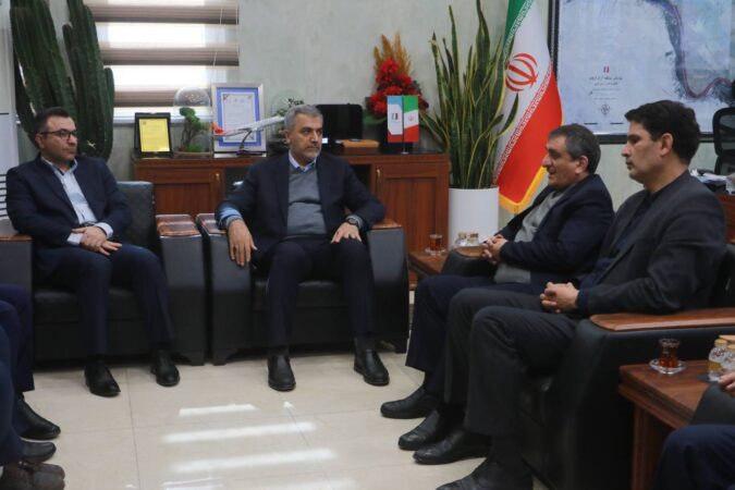 نشست بررسی و ساماندهی وضعیت شهری در منطقه آزاد اروند