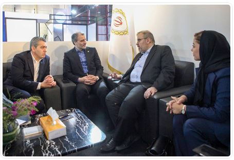 امضای تفاهم‌نامه با شرکت‌های ” طلای سیاه“ و ” پتروشیمی خلیج فارس“ / از سکوی «ملی‌کراد» در حاشیه نمایشگاه پتروکم رونمایی شد