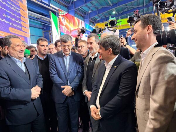 پروژه الکترود گرافیتی اردکان افتتاح شد