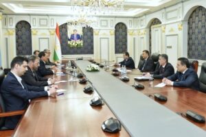 هدف‌گذاری تجارت یک میلیارد دلاری و ایجاد کارخانجات مشترک