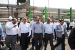 وزیر کار از بخش‌های آسیب‌دیده پتروشیمی جم در عسلویه بازدید کرد